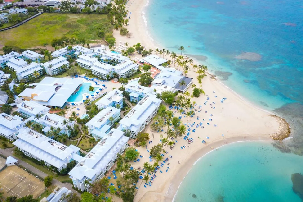 Grand Paradise Playa Dorada Puerto Plata 4*,